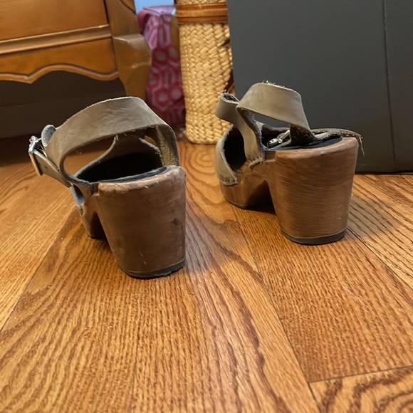 Lotta clogs - Picture 4 of 4